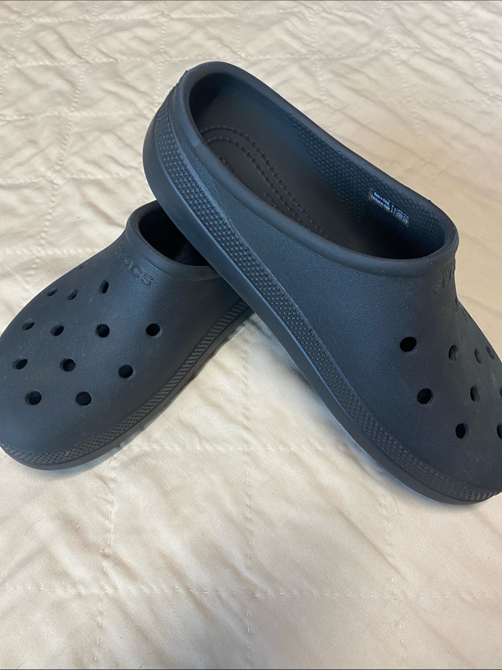 CROCS Women's Slip-On Clog in black - Picture 5 of 5